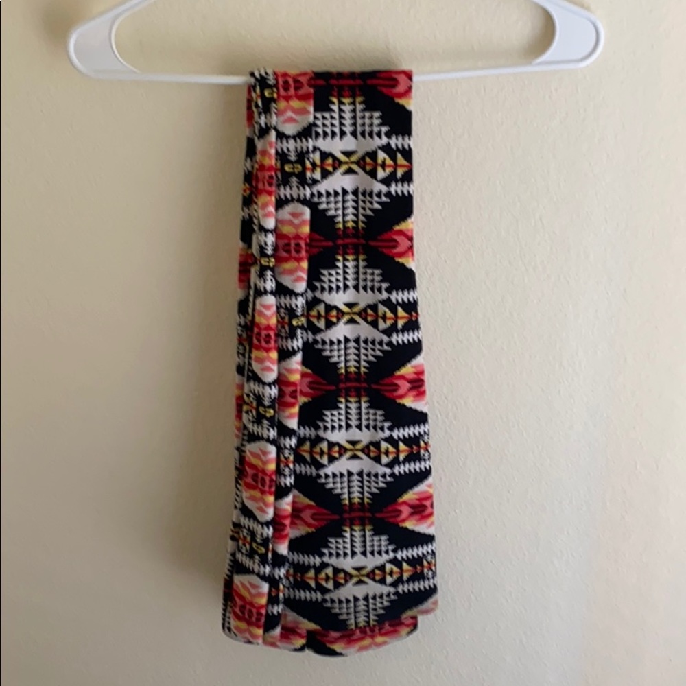 Aztec pattern bell bottom stretch pants